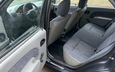 Renault Logan I, 2006 год, 325 000 рублей, 16 фотография