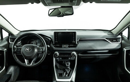 Toyota RAV4, 2021 год, 3 699 898 рублей, 13 фотография