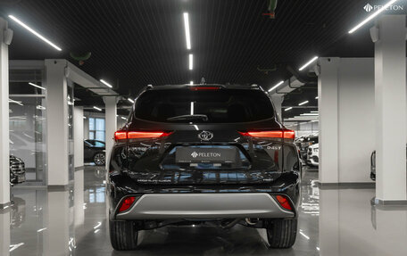 Toyota Highlander, 2025 год, 5 950 000 рублей, 6 фотография