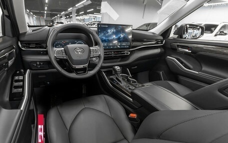 Toyota Highlander, 2025 год, 5 950 000 рублей, 7 фотография