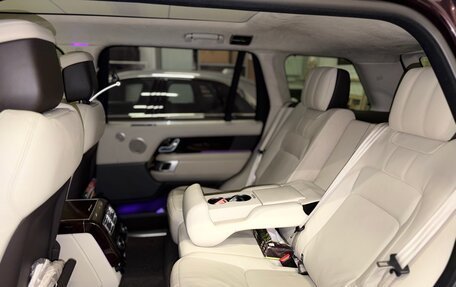 Land Rover Range Rover IV рестайлинг, 2021 год, 8 500 000 рублей, 4 фотография