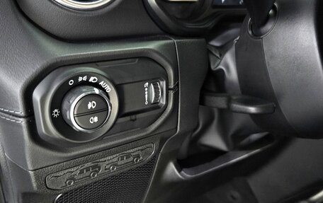 Jeep Wrangler, 2024 год, 6 300 000 рублей, 8 фотография