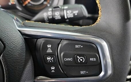 Jeep Wrangler, 2024 год, 6 300 000 рублей, 9 фотография