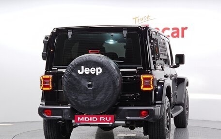 Jeep Wrangler, 2024 год, 6 300 000 рублей, 4 фотография