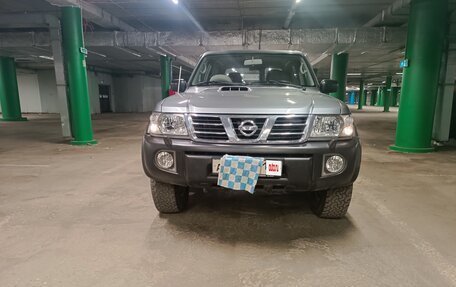 Nissan Patrol, 2003 год, 3 000 000 рублей, 8 фотография