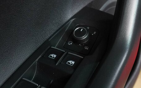 Volkswagen Polo VI (EU Market), 2019 год, 1 699 000 рублей, 18 фотография