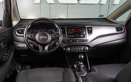 KIA Carens III (RP), 2016 год, 1 499 000 рублей, 6 фотография