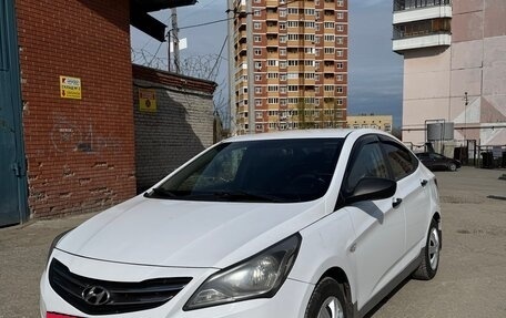 Hyundai Solaris II рестайлинг, 2016 год, 599 000 рублей, 2 фотография