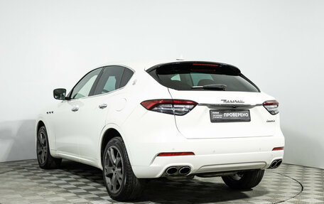 Maserati Levante I, 2017 год, 4 250 000 рублей, 7 фотография