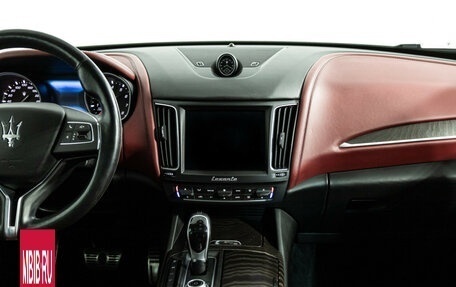 Maserati Levante I, 2017 год, 4 250 000 рублей, 14 фотография