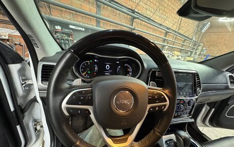 Jeep Grand Cherokee, 2019 год, 4 850 000 рублей, 17 фотография