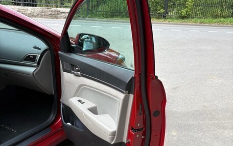 Hyundai Elantra VI рестайлинг, 2017 год, 1 630 000 рублей, 13 фотография