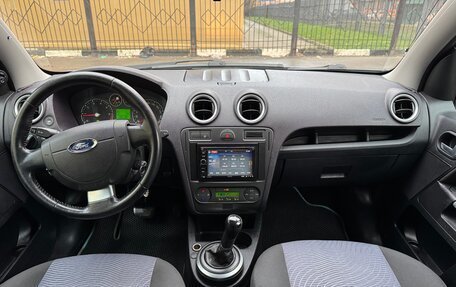 Ford Fusion I, 2006 год, 445 000 рублей, 2 фотография