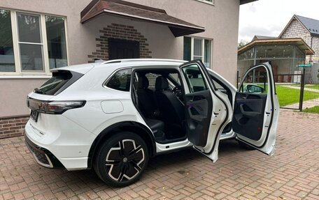 Volkswagen Tiguan, 2024 год, 5 000 000 рублей, 5 фотография