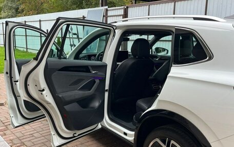 Volkswagen Tiguan, 2024 год, 5 000 000 рублей, 6 фотография