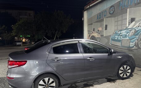 KIA Rio III рестайлинг, 2015 год, 950 000 рублей, 2 фотография