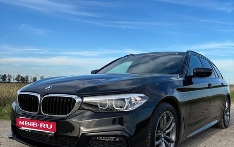 BMW 5 серия, 2019 год, 2 850 000 рублей, 2 фотография