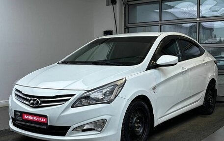 Hyundai Solaris II рестайлинг, 2015 год, 1 100 000 рублей, 1 фотография