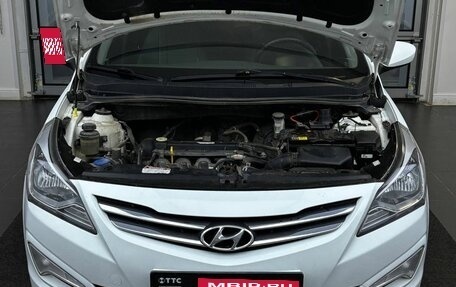 Hyundai Solaris II рестайлинг, 2015 год, 1 100 000 рублей, 11 фотография