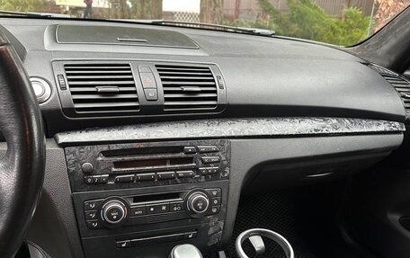 BMW 1 серия, 2006 год, 650 000 рублей, 10 фотография