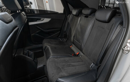 Audi A4, 2017 год, 2 700 000 рублей, 12 фотография