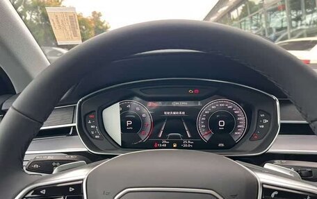 Audi A8, 2025 год, 9 500 155 рублей, 11 фотография