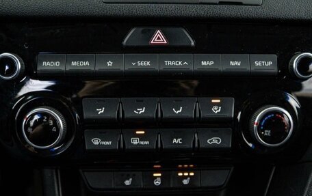 KIA Sportage IV рестайлинг, 2018 год, 2 200 000 рублей, 13 фотография