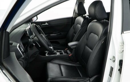 KIA Sportage IV рестайлинг, 2018 год, 2 200 000 рублей, 10 фотография