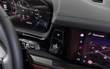 Porsche Cayenne III, 2025 год, 24 590 000 рублей, 17 фотография