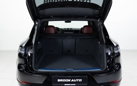 Porsche Cayenne III, 2025 год, 24 590 000 рублей, 33 фотография