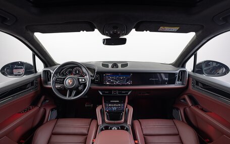 Porsche Cayenne III, 2025 год, 24 590 000 рублей, 32 фотография