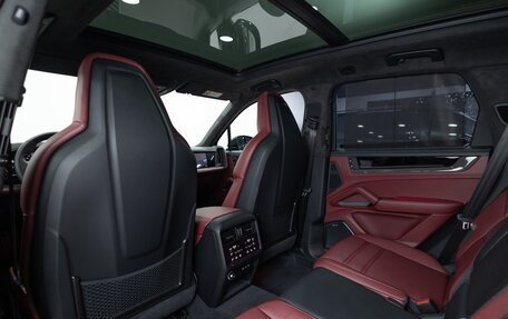 Porsche Cayenne III, 2025 год, 24 590 000 рублей, 29 фотография