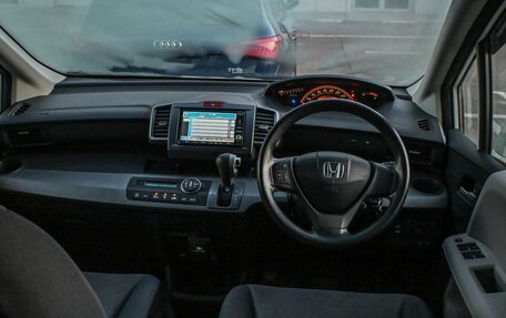 Honda Freed I, 2010 год, 1 259 000 рублей, 6 фотография