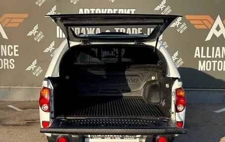 Mitsubishi L200 IV рестайлинг, 2014 год, 1 410 000 рублей, 7 фотография