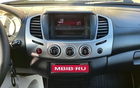 Mitsubishi L200 IV рестайлинг, 2014 год, 1 410 000 рублей, 19 фотография