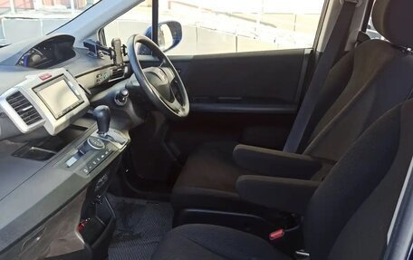 Honda Freed I, 2014 год, 1 200 000 рублей, 20 фотография