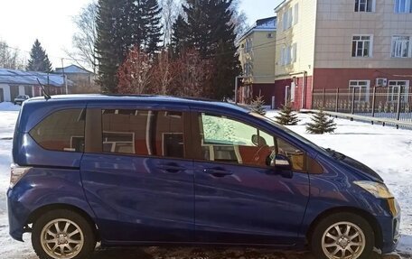 Honda Freed I, 2014 год, 1 200 000 рублей, 27 фотография