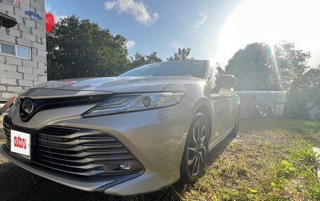 Toyota Camry, 2017 год, 2 390 000 рублей, 7 фотография