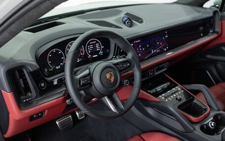 Porsche Cayenne III, 2025 год, 24 690 000 рублей, 10 фотография