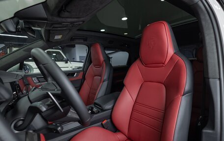 Porsche Cayenne III, 2025 год, 24 690 000 рублей, 11 фотография