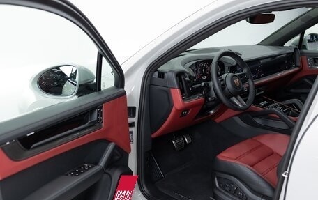 Porsche Cayenne III, 2025 год, 24 690 000 рублей, 7 фотография