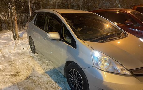 Honda Fit Shuttle I рестайлинг, 2012 год, 750 000 рублей, 3 фотография
