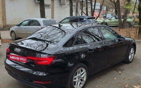 Audi A4, 2018 год, 2 120 000 рублей, 6 фотография