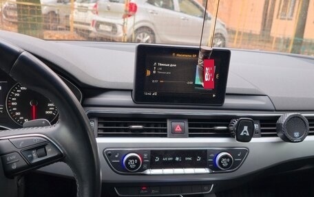 Audi A4, 2018 год, 2 120 000 рублей, 14 фотография