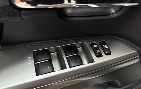 Toyota Land Cruiser 200, 2014 год, 4 700 000 рублей, 12 фотография