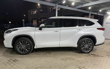 Toyota Highlander, 2025 год, 6 500 000 рублей, 2 фотография