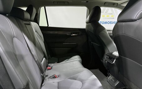 Toyota Highlander, 2025 год, 6 500 000 рублей, 13 фотография