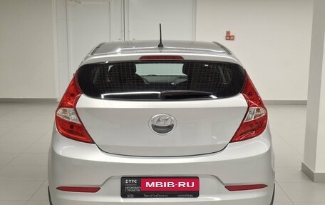 Hyundai Solaris II рестайлинг, 2015 год, 799 000 рублей, 6 фотография