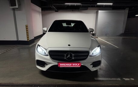 Mercedes-Benz E-Класс, 2017 год, 3 500 000 рублей, 1 фотография