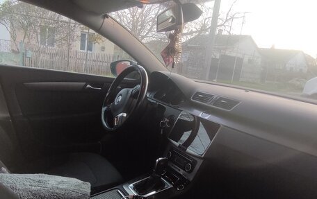 Volkswagen Passat B7, 2011 год, 950 000 рублей, 3 фотография